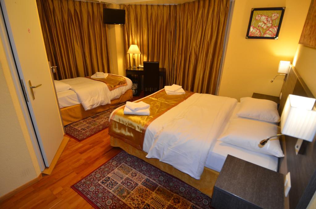 Beausite Hotel Crissier Cameră foto