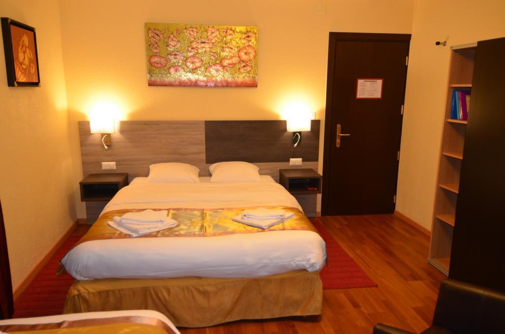 Beausite Hotel Crissier Cameră foto