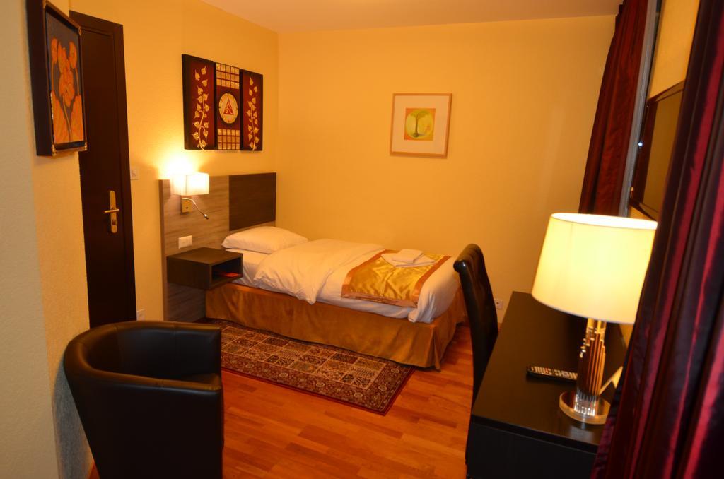 Beausite Hotel Crissier Cameră foto